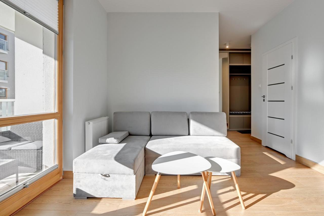 Holiday Apartment Near The Sea - Free Private Parking Гданск Екстериор снимка