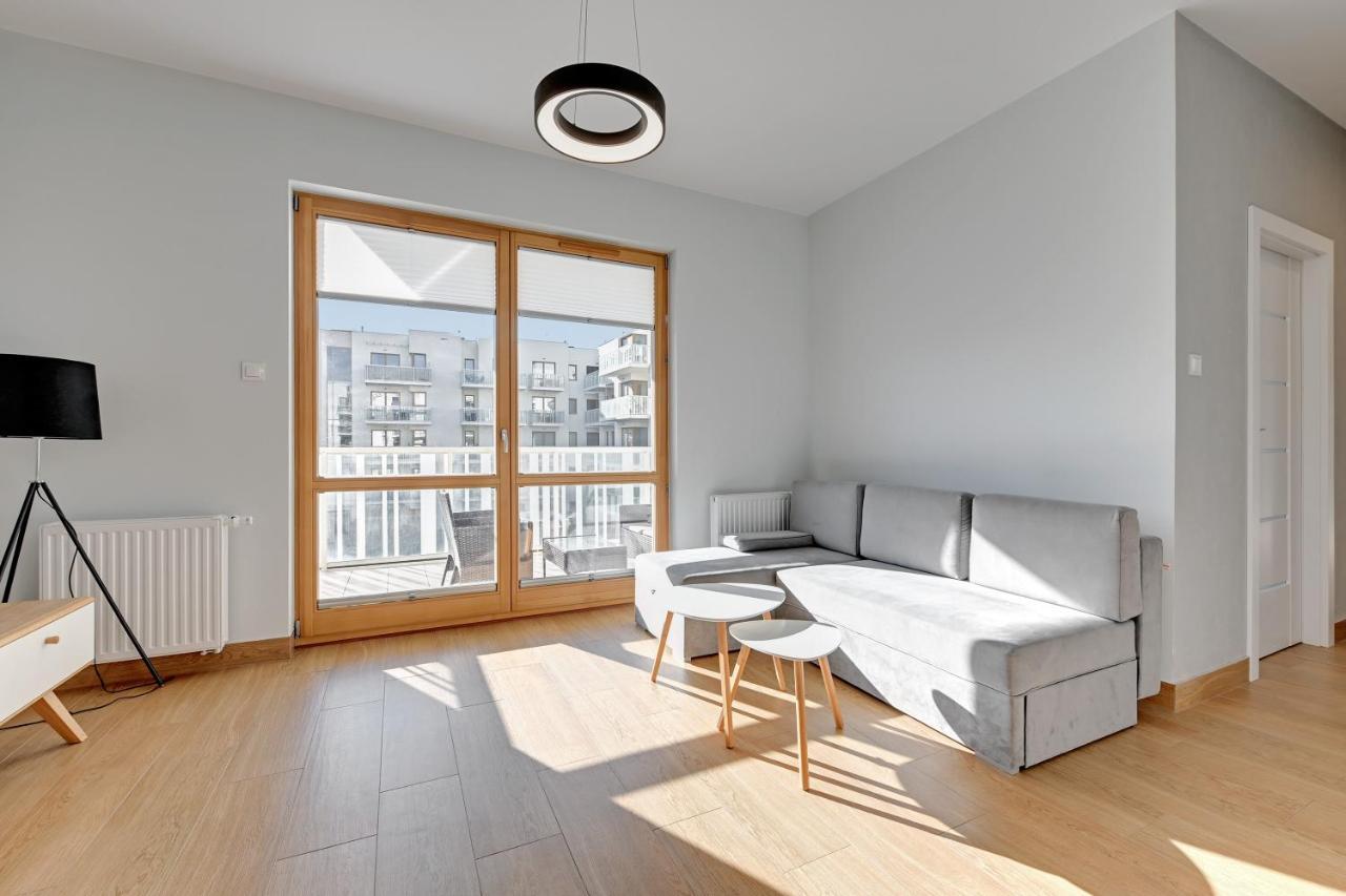 Holiday Apartment Near The Sea - Free Private Parking Гданск Екстериор снимка
