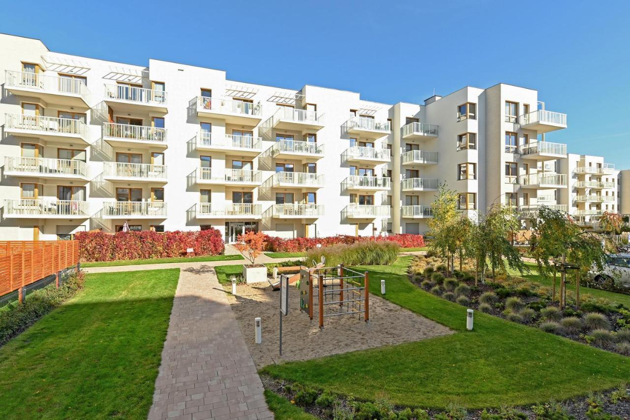 Holiday Apartment Near The Sea - Free Private Parking Гданск Екстериор снимка
